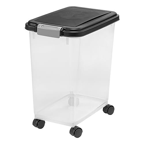 Portable and Secure Pet Food Storage – IRIS Airtight Container with Wheels for Easy Access!
